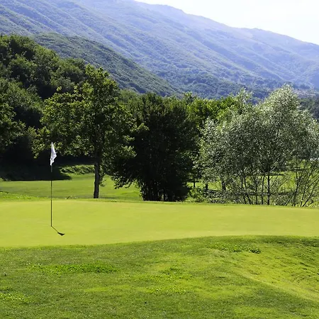 Hotell San Donato Golf & 4*